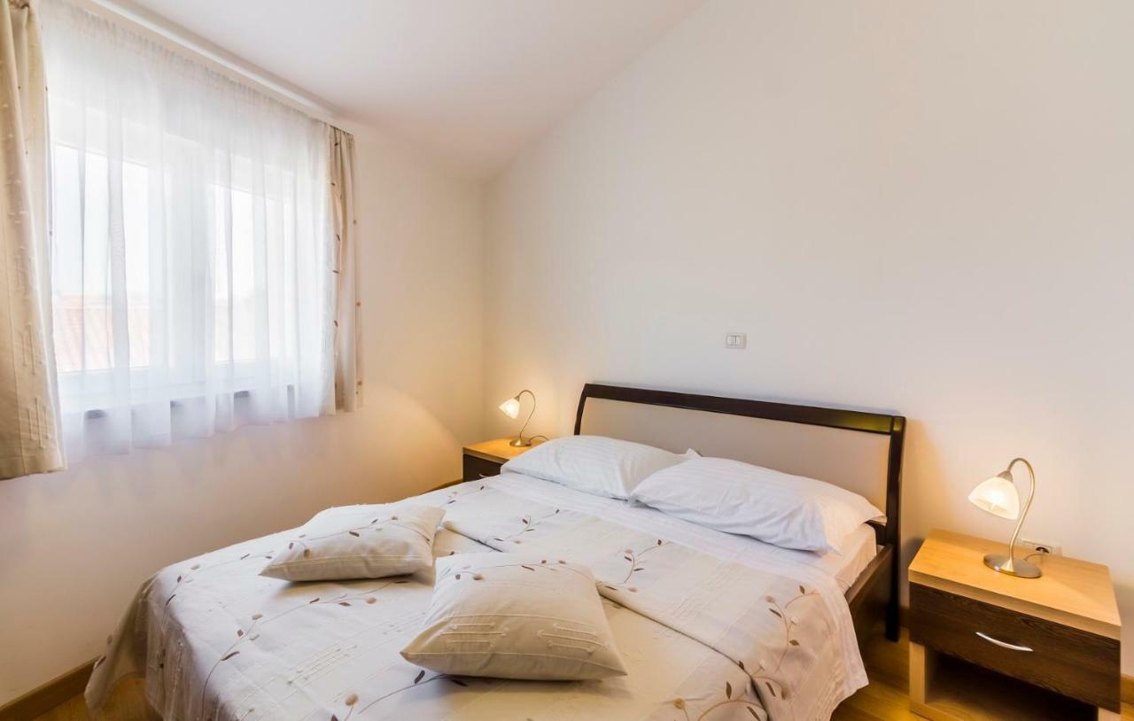 Apartman KP Medulin Bagian luar foto