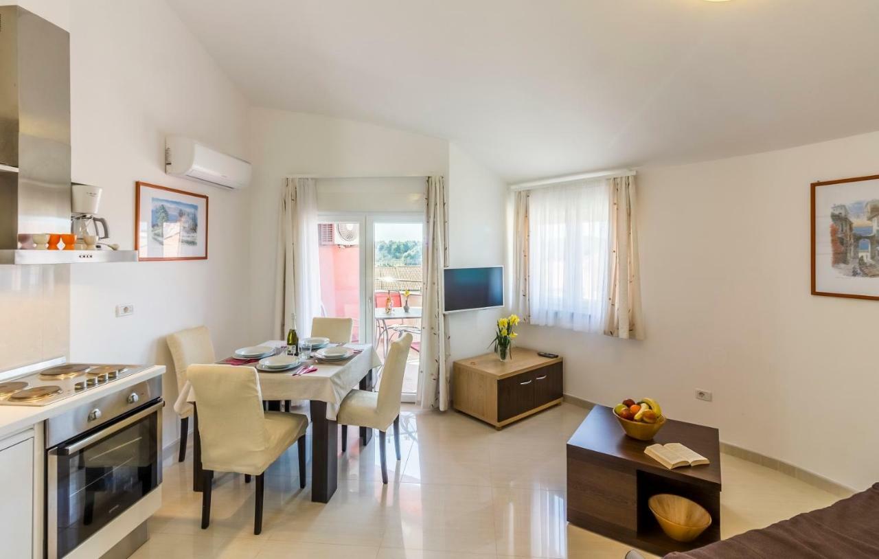 Apartman KP Medulin Bagian luar foto
