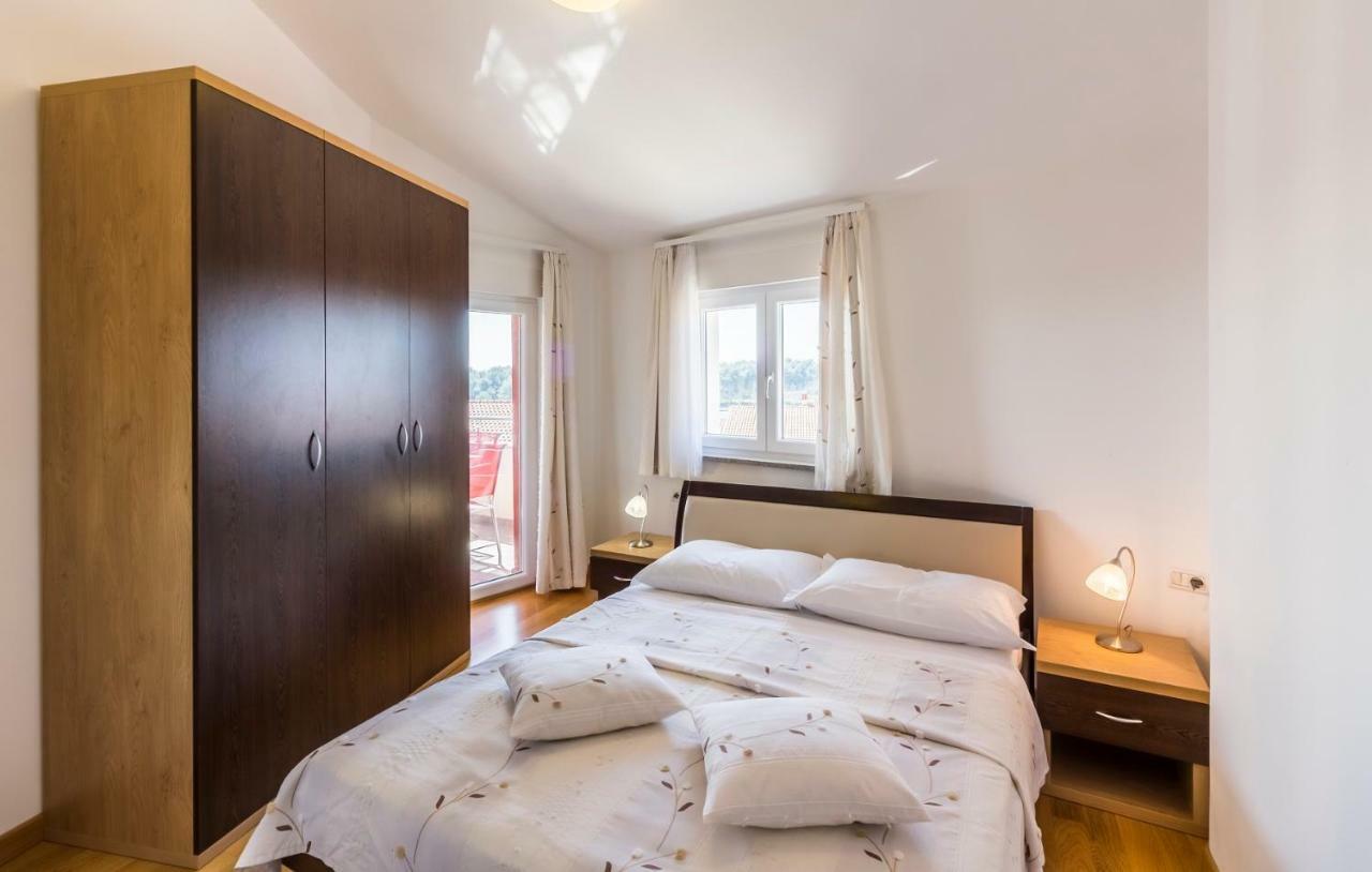 Apartman KP Medulin Bagian luar foto